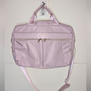 Light Flight Laptop Travel Bag Zipper Close in Blush Pink